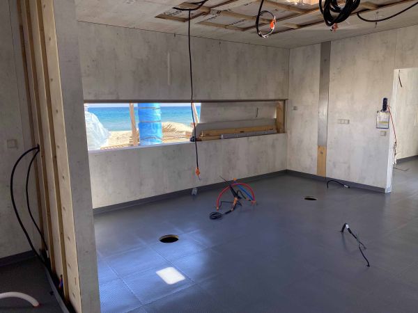 Peinture intérieure et décoration d’une maison en Haute-Savoie réalisée par artisan peintre